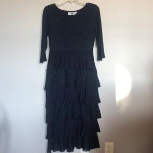 Dainty Jewells Lace Dress Size M